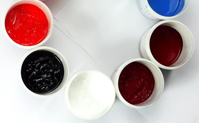 (圖:水性工業(yè)漆分散劑的作用)